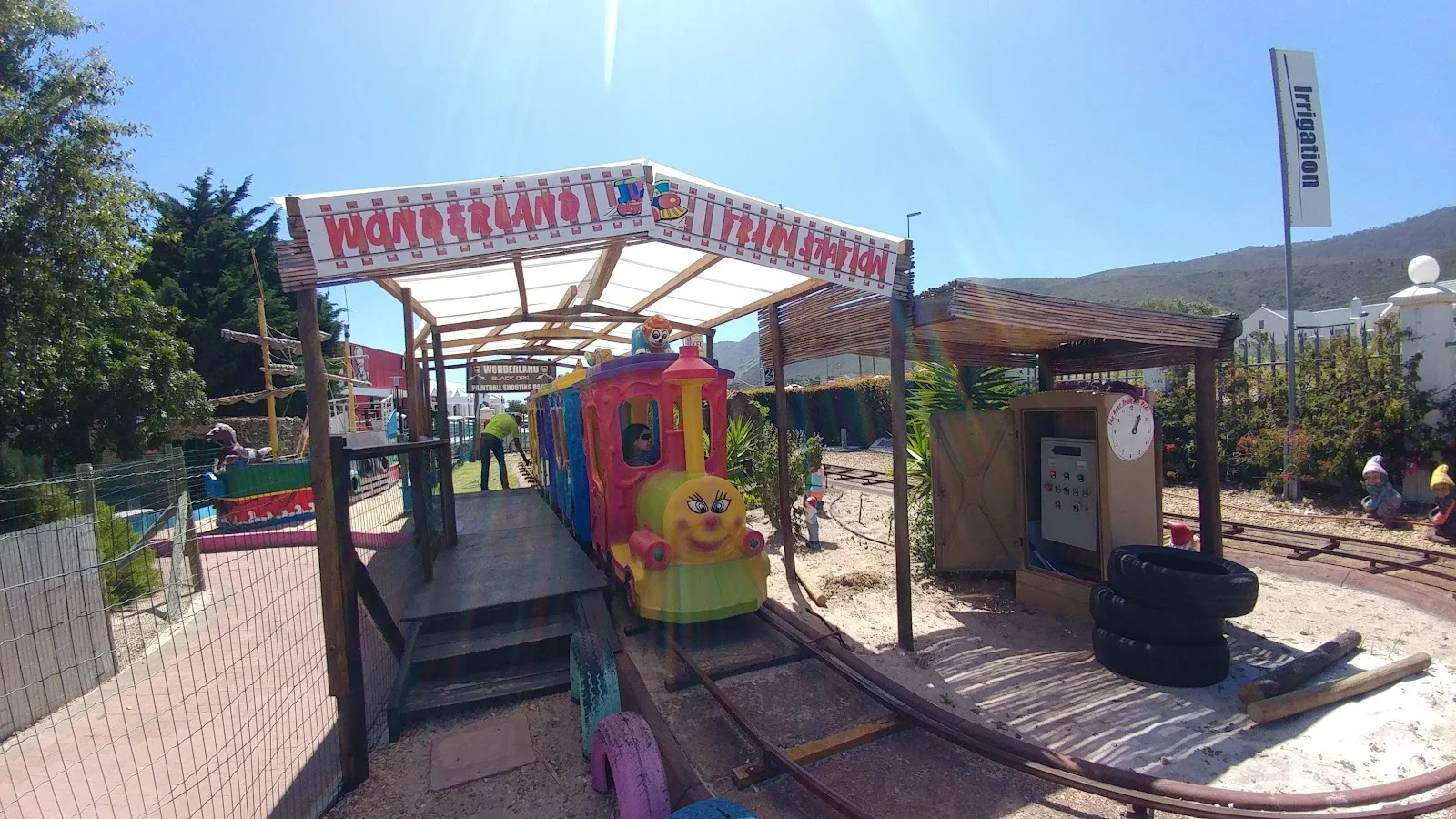 Wonderland Nursery, Coffee shop & Playpark