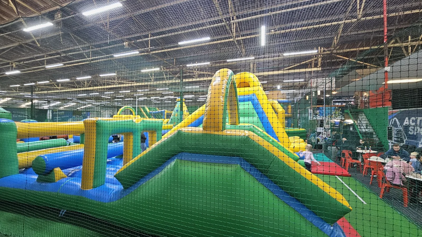 Action Bounce World